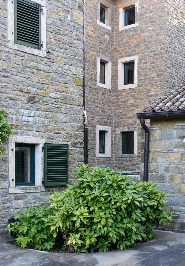 Adq Abbraccio Della Quercia Bed and Breakfast Buje Buitenkant foto