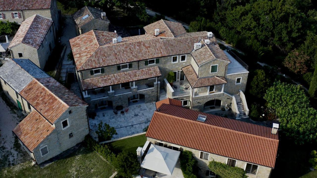 Adq Abbraccio Della Quercia Bed and Breakfast Buje Buitenkant foto